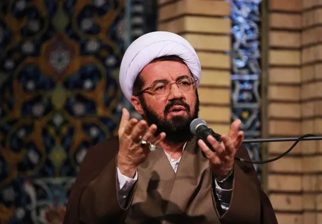 عالی: دشمن از پرچم‌داری و ایدئولوژی آخرالزمانی ایران می‌ترسد