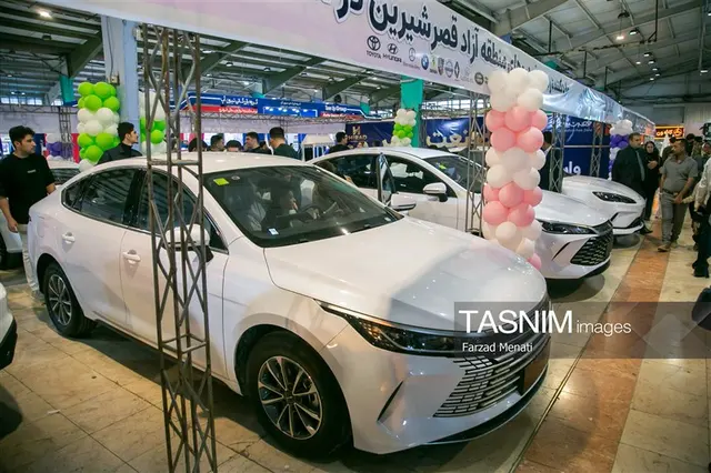 حقوق ورودی خودروهای بنزینی در 1405 حداقل 100درصد شد