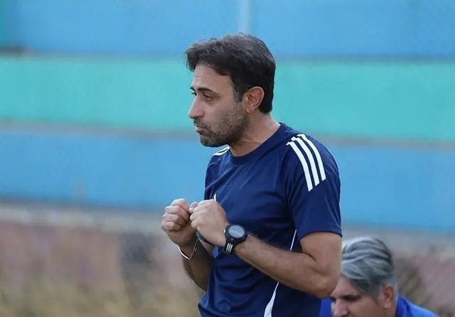 رجبزاده سرمربی فجر سپاسی شد